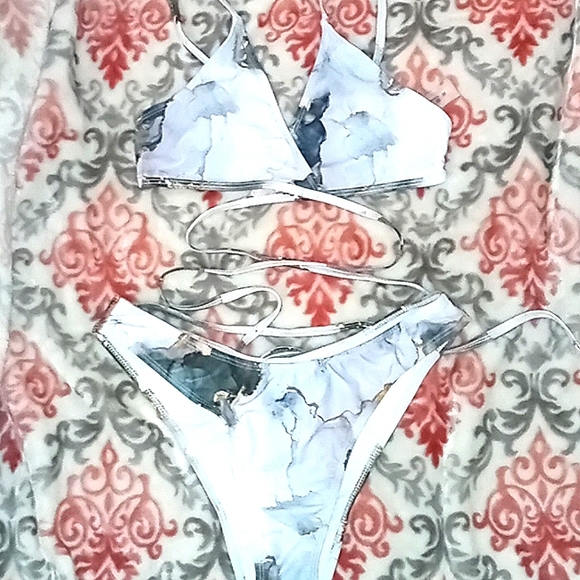 Shein 2 piece bikini, medium, purple gold marble - Picture 3 of 3